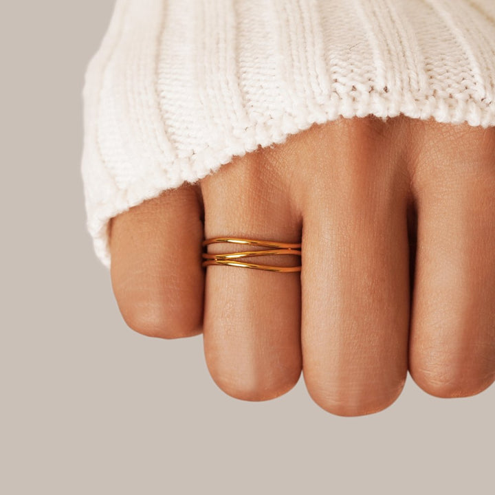 Infinity Loop - Goldring – Anna & Felix Juwelen