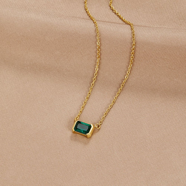 Moni Grünes Smaragd-Halsband